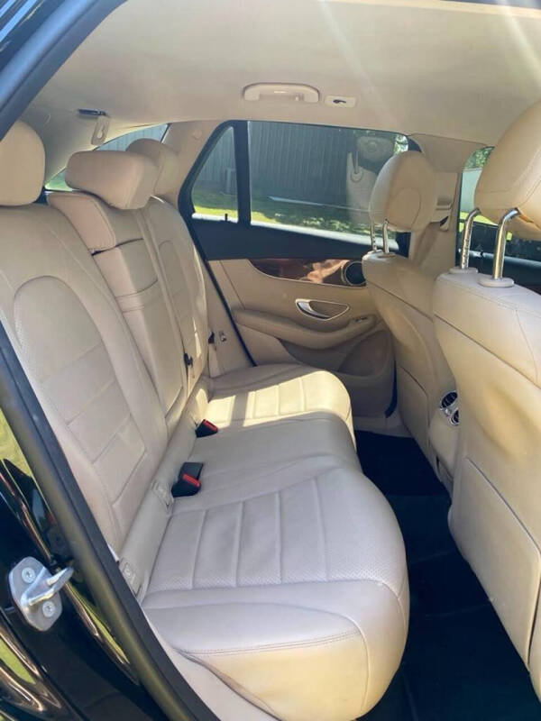 2018 Mercedes-Benz C-Class C 300