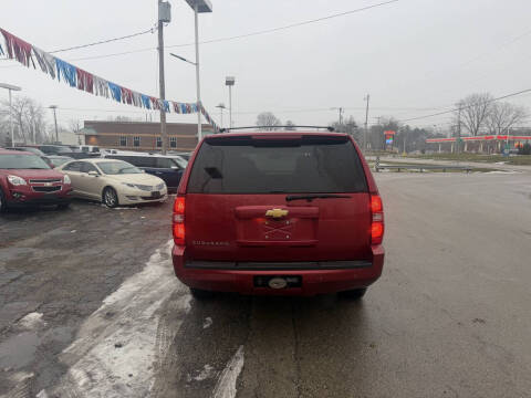 2013 Chevrolet Suburban LT