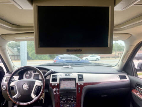 2011 Cadillac Escalade ESV Luxury