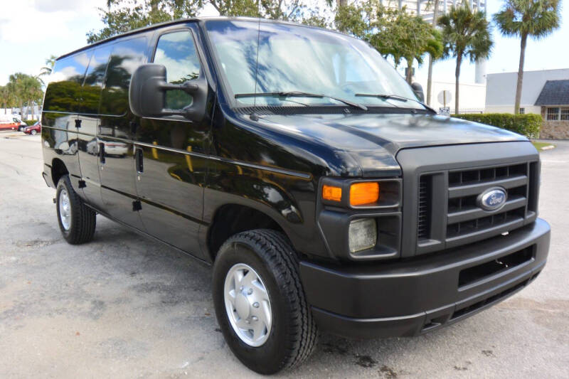 2010 Ford E-Series E-250
