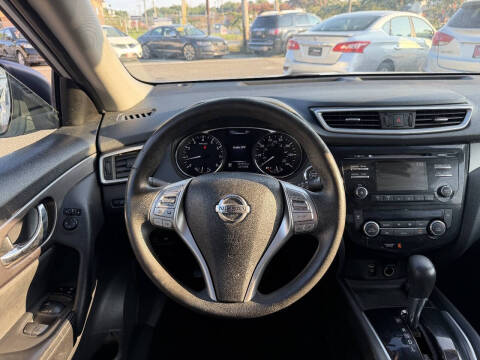 2015 Nissan Rogue SV