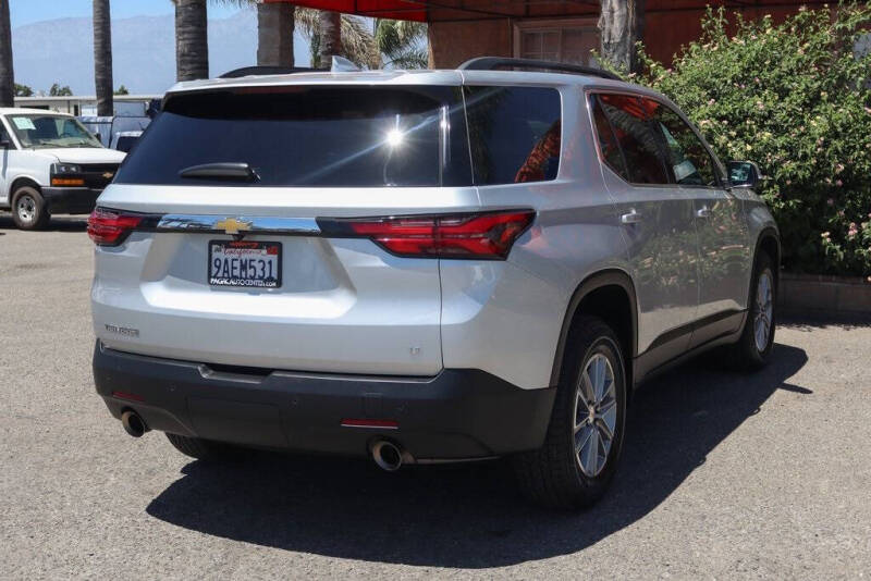 2022 Chevrolet Traverse LT Cloth