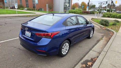 2019 Hyundai Accent SE