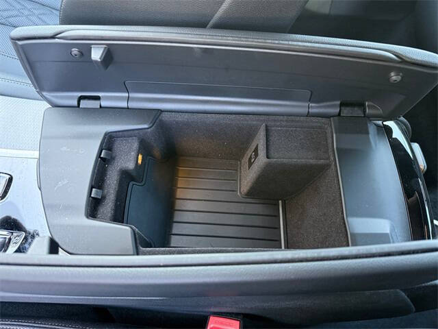 2023 BMW 5 Series 530i