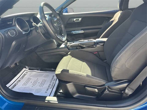 2017 Ford Mustang V6