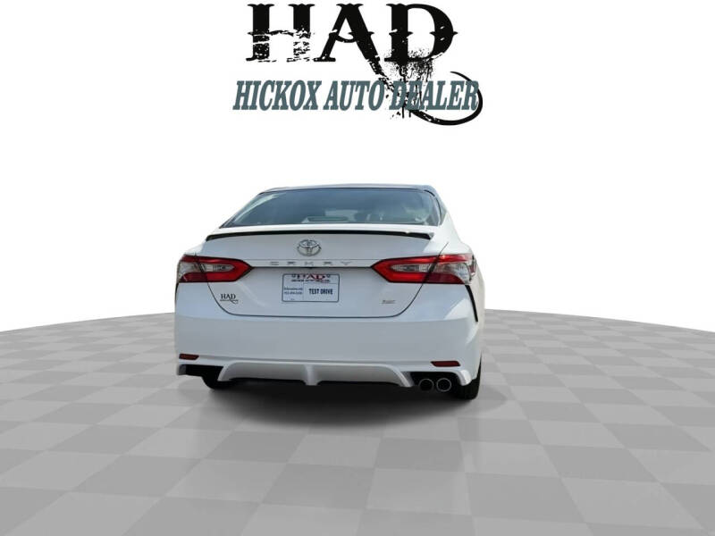 2018 Toyota Camry SE