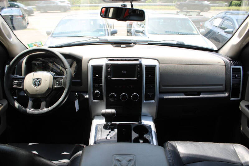 2012 RAM 1500 SLT