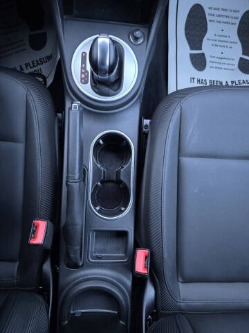 2016 Volkswagen Beetle 1.8T Classic PZEV