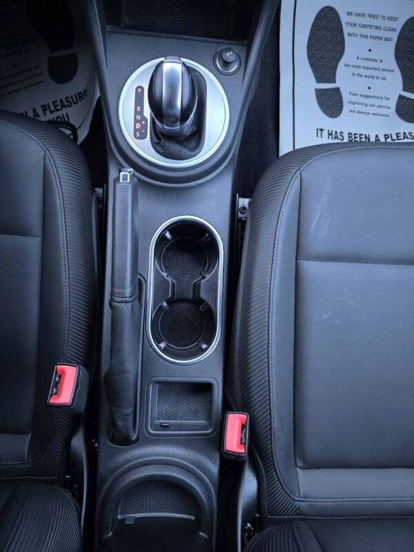 2016 Volkswagen Beetle 1.8T Classic PZEV