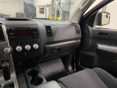 2010 Toyota Tundra Grade