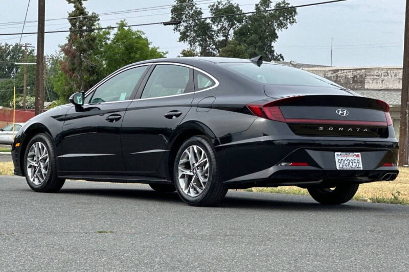 2022 Hyundai Sonata SEL