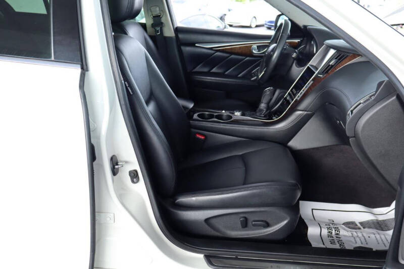 2019 Infiniti Q50