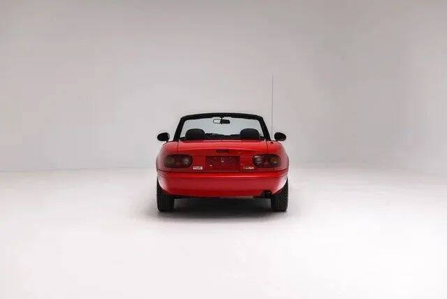 1990 Mazda MX-5 Miata