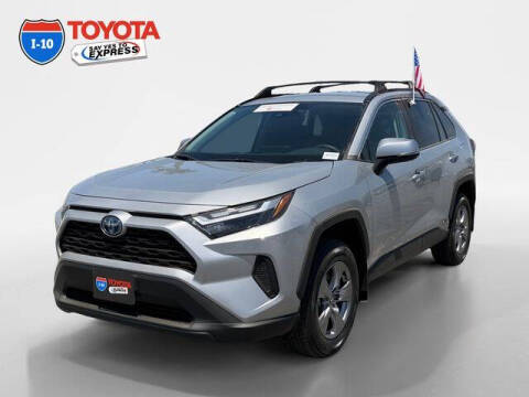 2024 Toyota RAV4 Hybrid XLE Photo