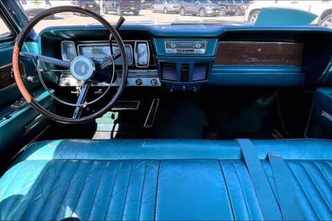 1963 Lincoln CONTINENTIAL