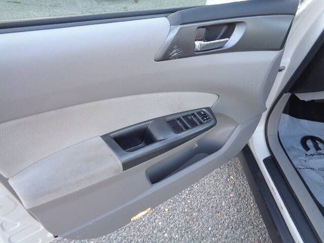 2013 Subaru Forester 2.5X Limited