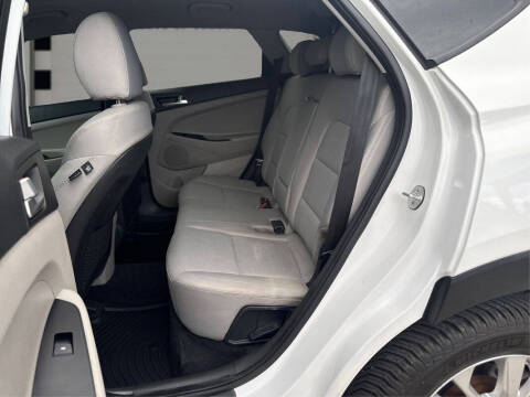 2019 Hyundai Tucson SE