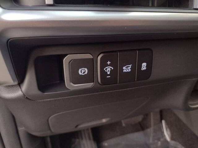 2025 Hyundai Santa Fe SE