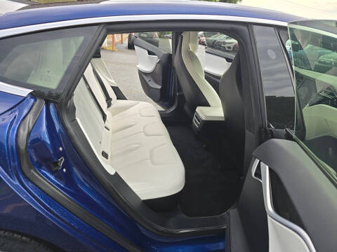 2017 Tesla Model S 75