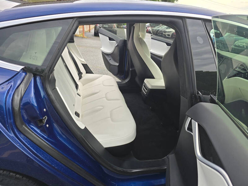 2017 Tesla Model S 75