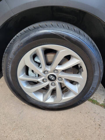 2017 Hyundai Tucson SE