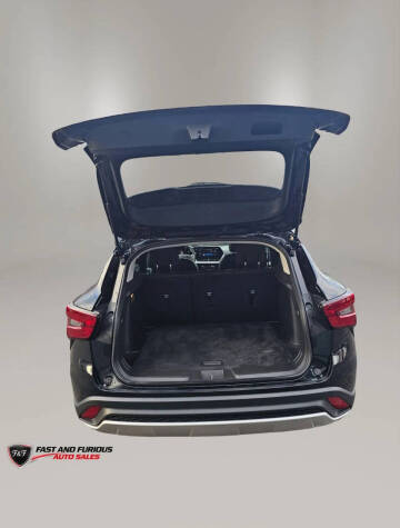2024 Chevrolet Trax LT