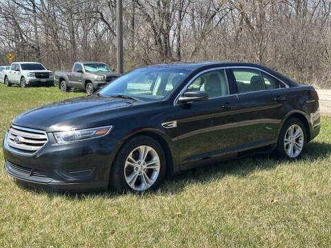 2017 Ford Taurus SE