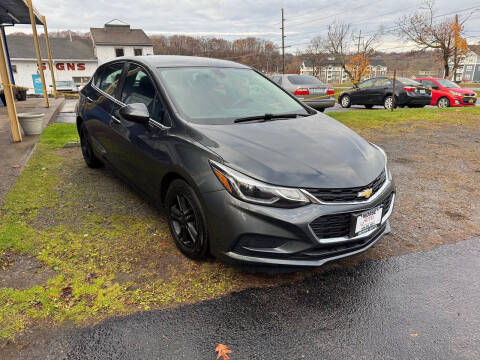 2017 Chevrolet Cruze LT Auto