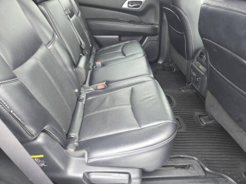 2020 Nissan Pathfinder Platinum