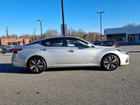 2022 Nissan Altima 2.5 SV