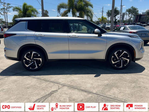 2024 Mitsubishi Outlander SE