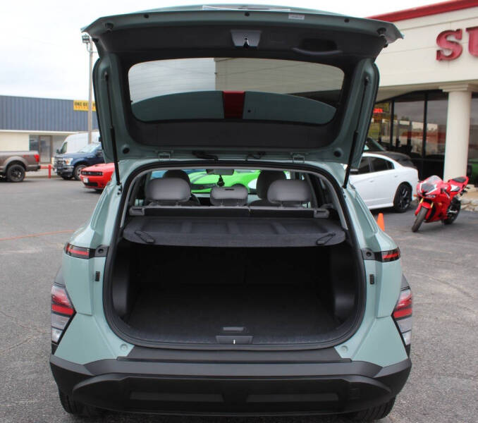 2025 Hyundai Kona SEL