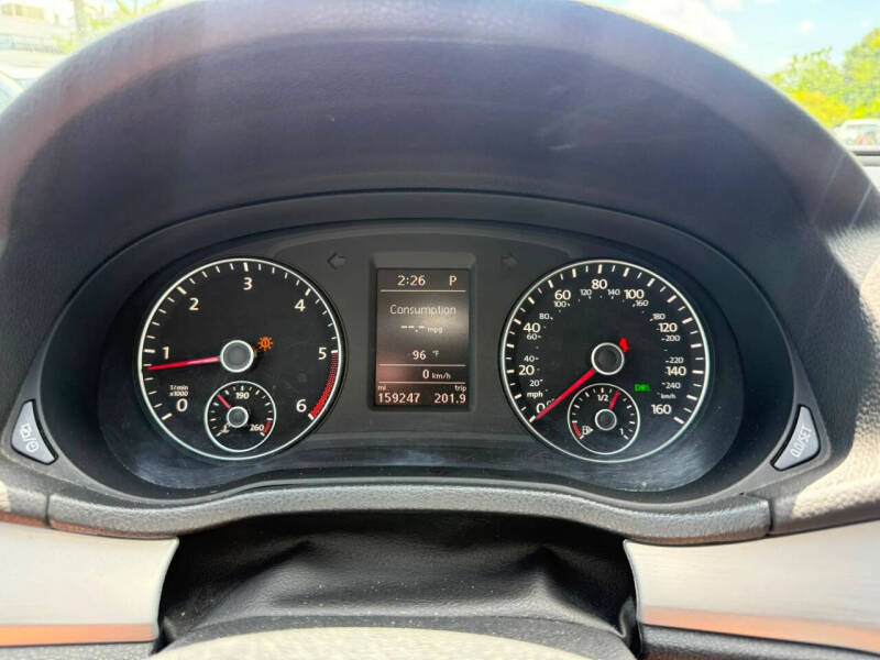 2013 Volkswagen Passat
