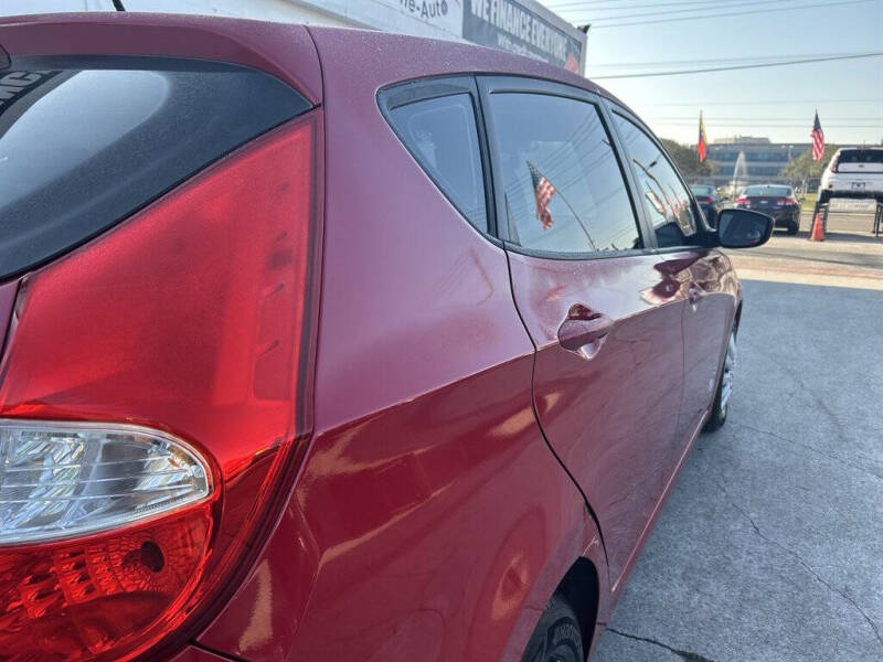 2014 Hyundai Accent GS