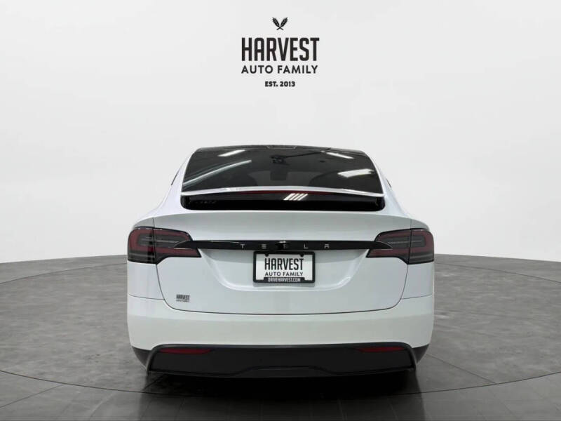 2023 Tesla Model X Standard Range