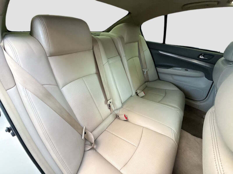 2011 Infiniti G37 Sedan Journey