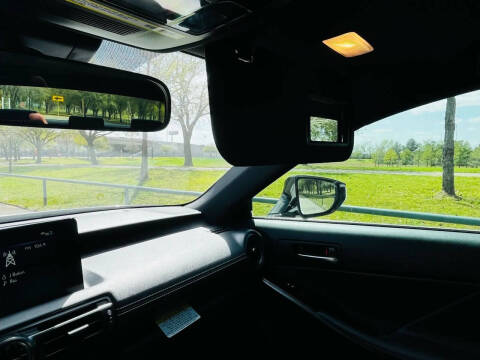 2024 Lexus IS 350 F SPORT Design