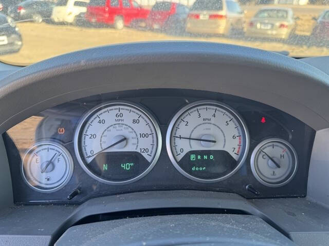 2008 Chrysler Town and Country LX