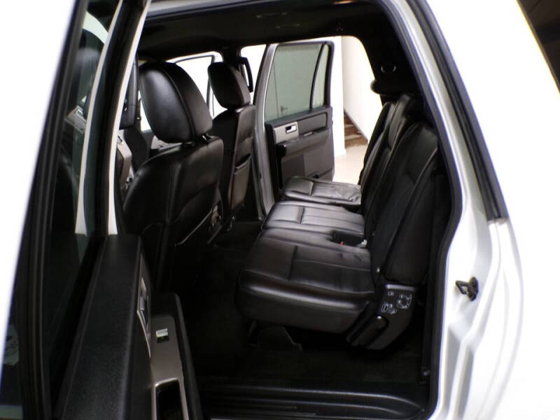 2016 Ford Expedition EL XLT