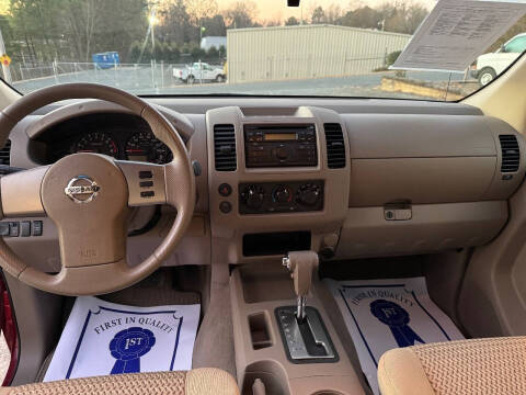 2008 Nissan Frontier LE