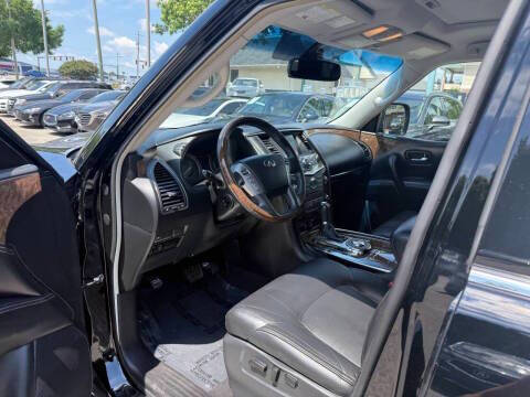 2017 Infiniti QX80 Signature Edition