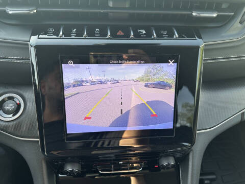 2023 Jeep Grand Cherokee L Altitude