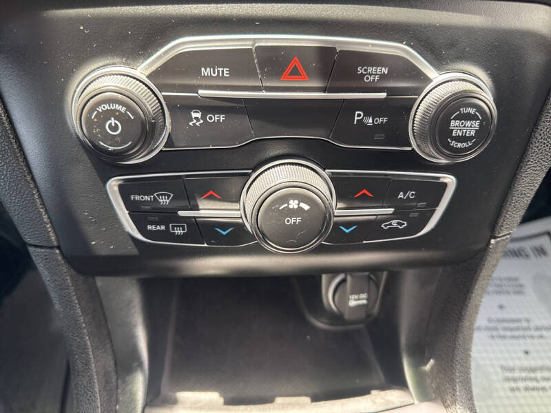 2023 Dodge Charger SXT