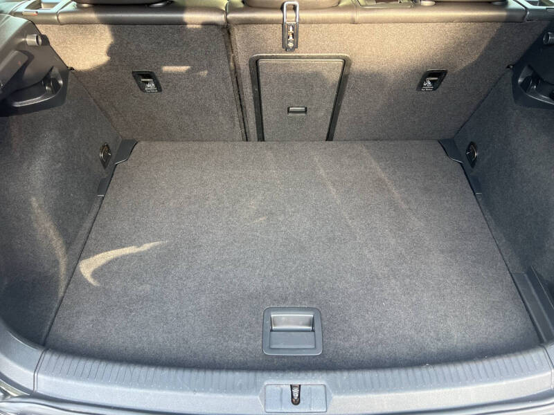 2015 Volkswagen e-Golf SEL Premium