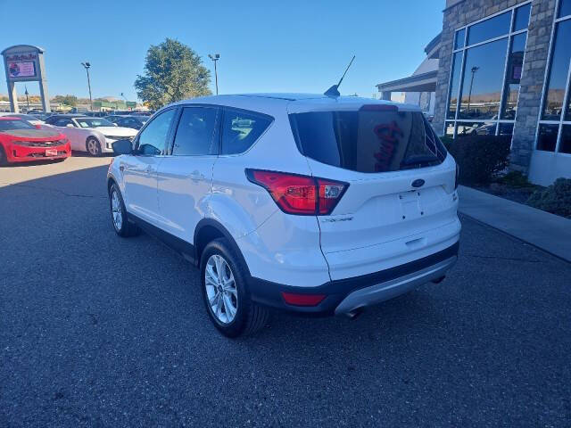 2019 Ford Escape SE
