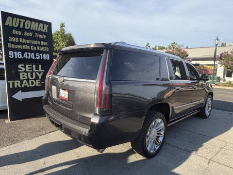 2017 Cadillac Escalade ESV Platinum