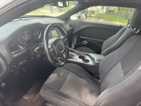 2016 Dodge Challenger SXT