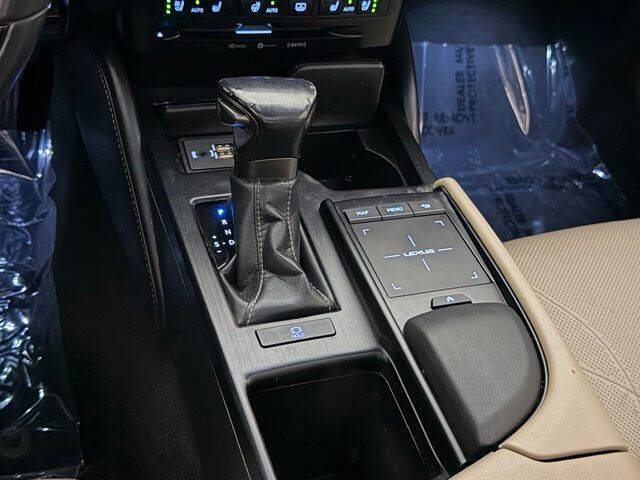 2019 Lexus ES 350