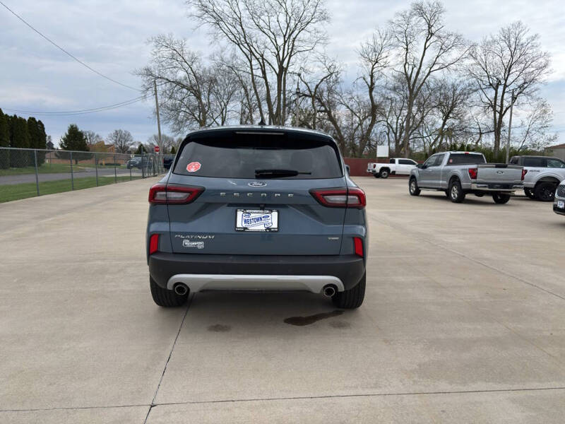 2025 Ford Escape Hybrid Platinum