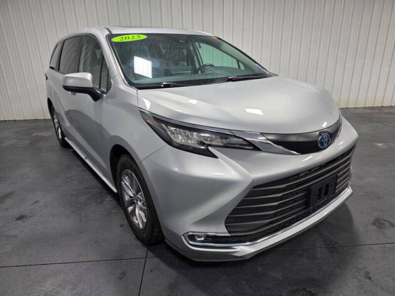 2023 Toyota Sienna XLE 7-Passenger